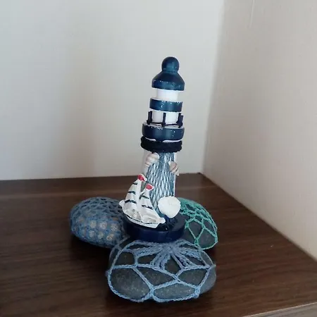 Lighthouse * لارنكا