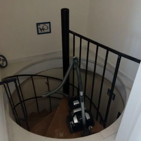 Lighthouse 아파트 *